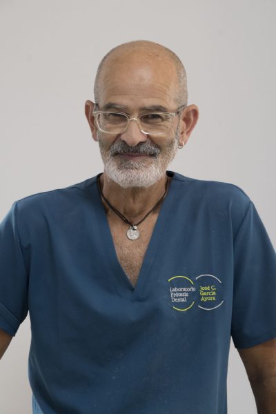 Artemio Langa, auxiliar administrativo